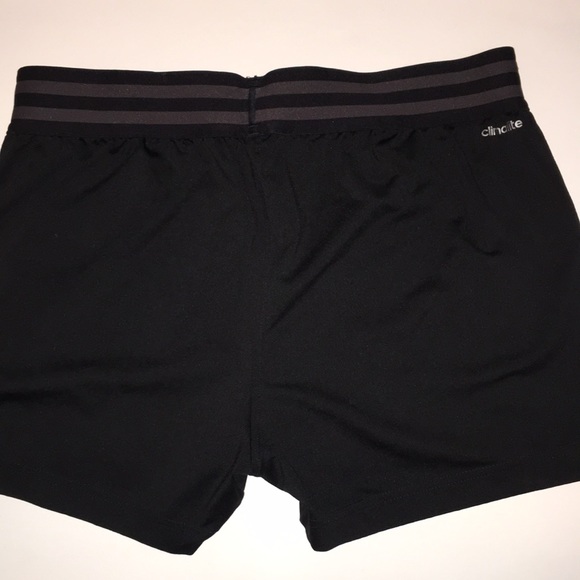 Adidas shorts - Picture 4 of 7